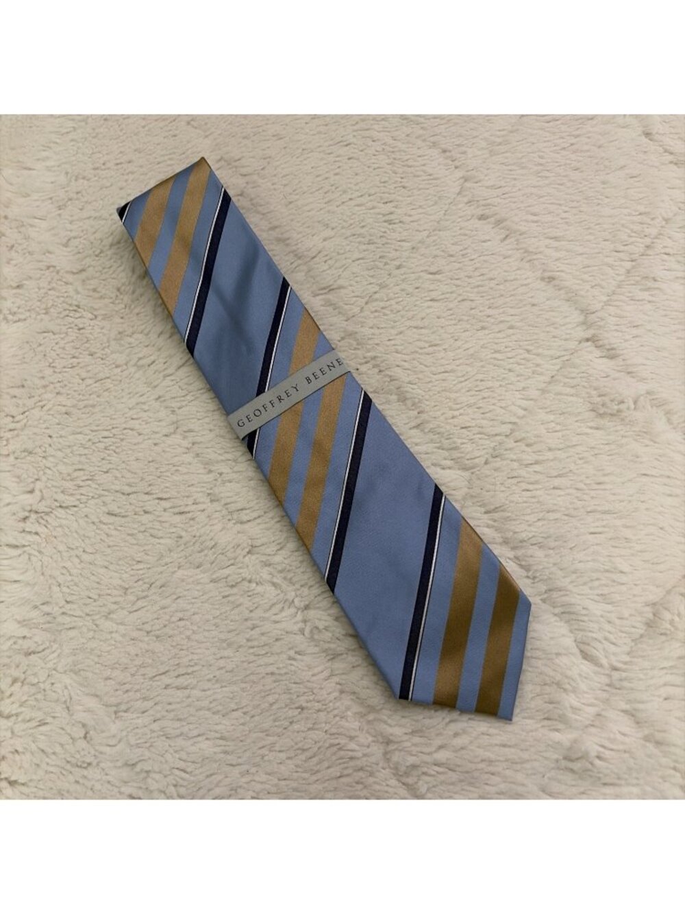 Geoffrey Beene Men’s NWT Blue Striped Neck Tie 100% Silk Preppy Classic